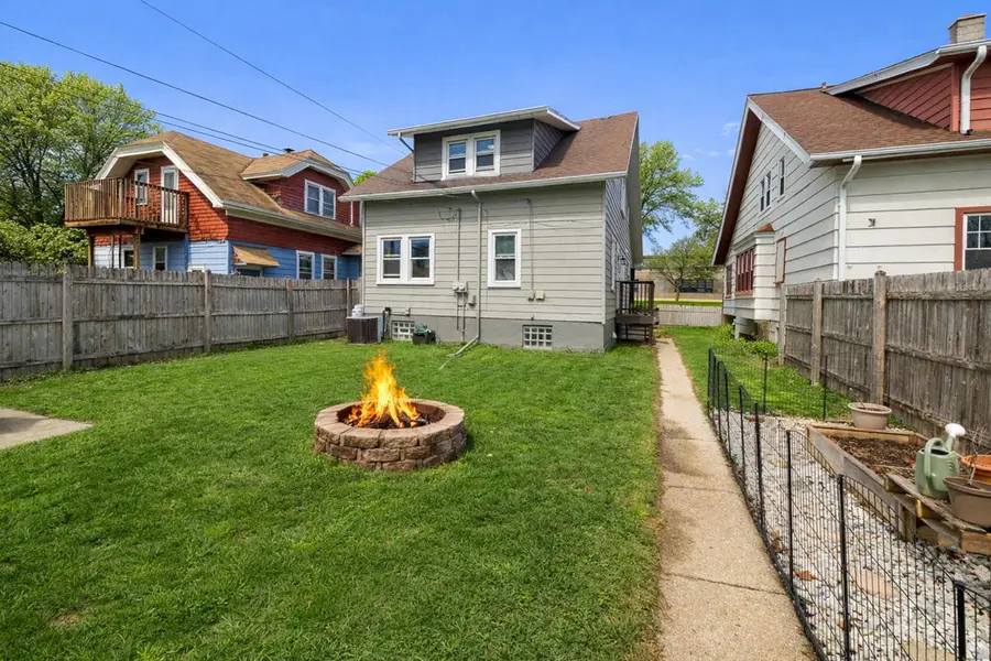 4013 W Forest Home AVENUE, Milwaukee, WI 53215 - #3