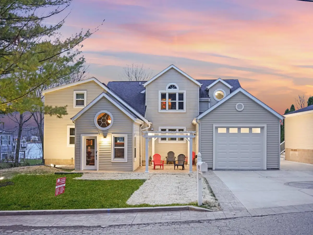 191 Riverside DRIVE, Waterford, WI 53185 - #1