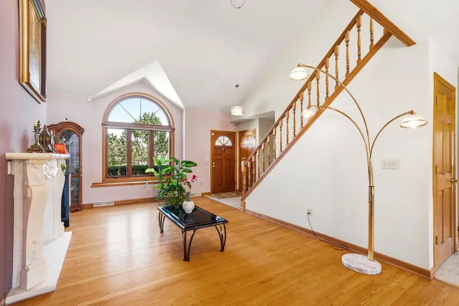 N75W23419 N Ridgeview CIRCLE, Sussex, WI 53089 - #3