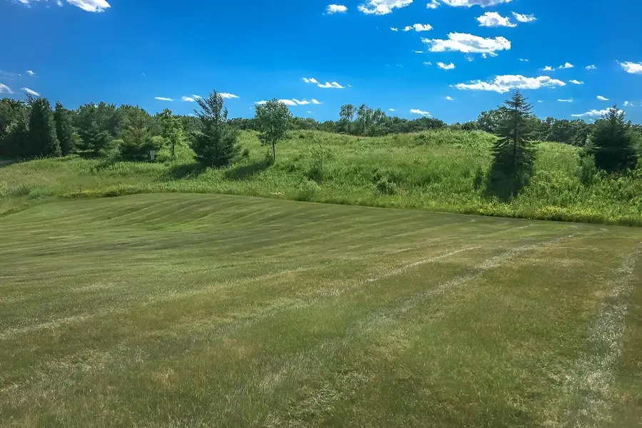 8501 DEERWOOD LANE S, Franklin, WI 53132 - #2