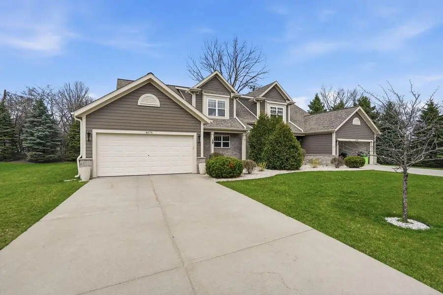 4075 Wyndham Pointe CIRCLE #6, Brookfield, WI 53005 - #3