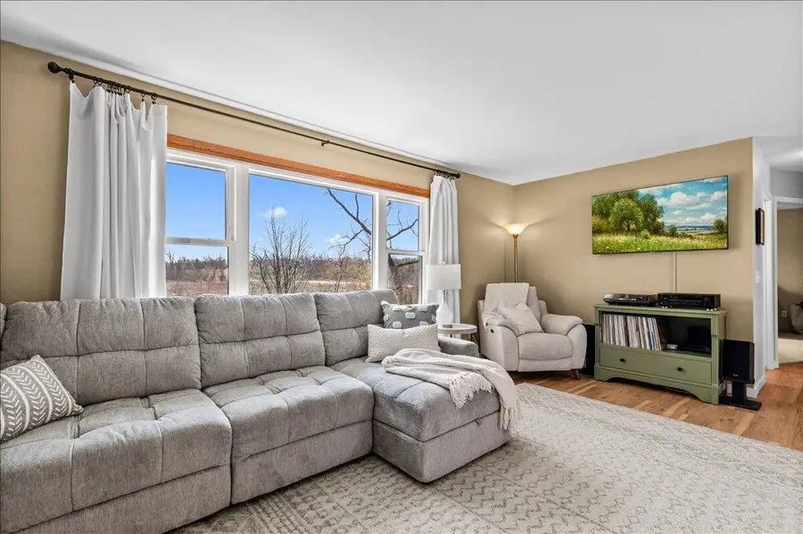 1707 Larkspur LANE, West Bend, WI 53090 - #3