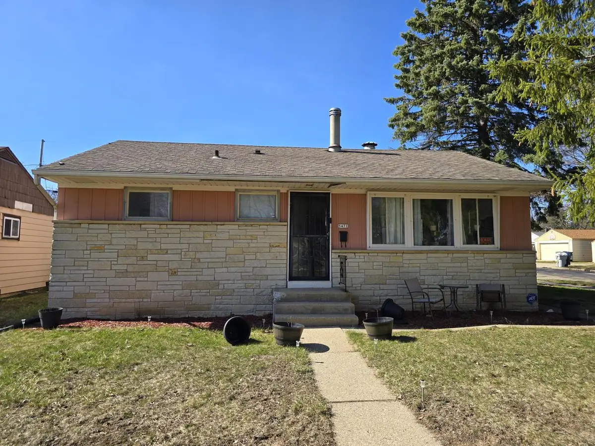 5471 N 74th STREET, Milwaukee, WI 53218 - #1