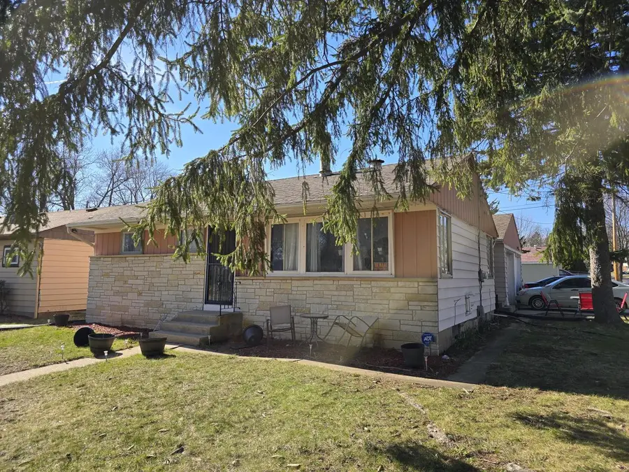 5471 N 74th STREET, Milwaukee, WI 53218 - #3