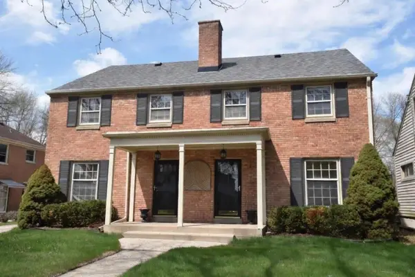 8400 Stickney AVENUE #8402, Wauwatosa, WI 53226