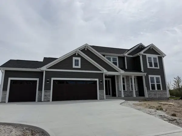 N73W17723 Mineral DRIVE, Menomonee Falls, WI 53051