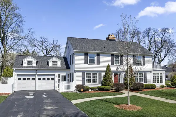 306 S Vincennes CIRCLE, Racine, WI 53402