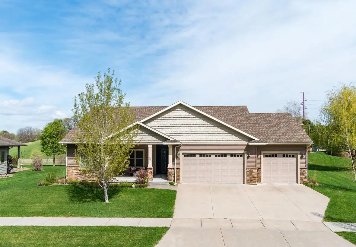 839 Rolling Oaks DRIVE, Onalaska, WI 54650 - #1