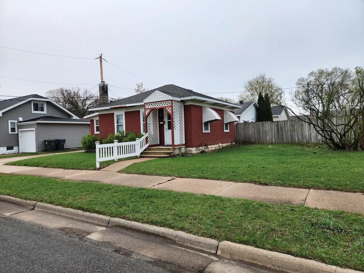 1312 Hayes STREET, La Crosse, WI 54603 - #1