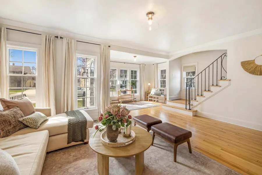 5844 N Shoreland AVENUE, Whitefish Bay, WI 53217 - #3