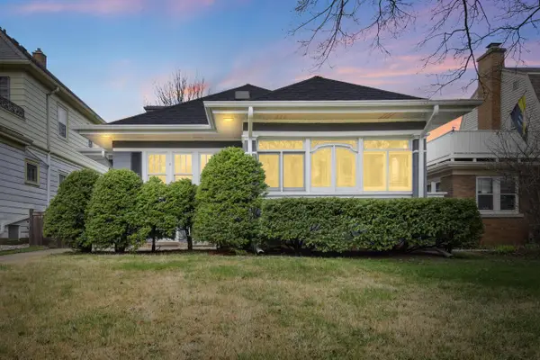 4455 N Frederick AVENUE, Shorewood, WI 53211