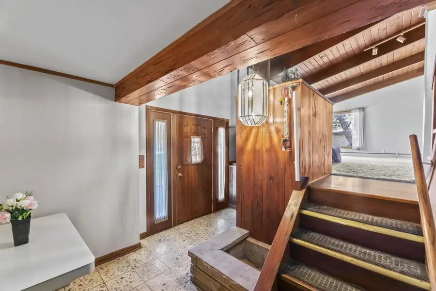 N84W12863 Ronald DRIVE, Menomonee Falls, WI 53051 - #2