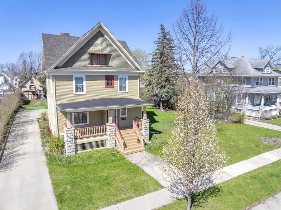 143 E MERRILL AVENUE, Fond Du Lac, WI 54935 - #2