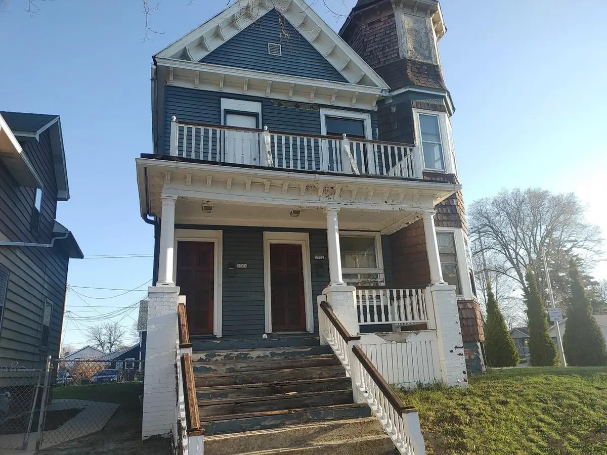 2302 W Galena STREET, Milwaukee, WI 53205 - #1