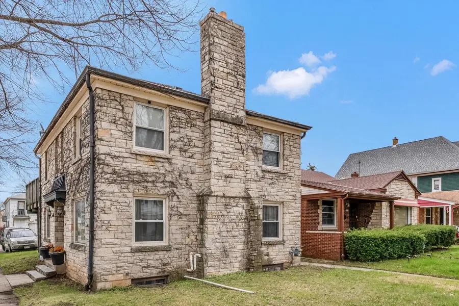 4525 W Auer AVENUE, Milwaukee, WI 53216 - #2