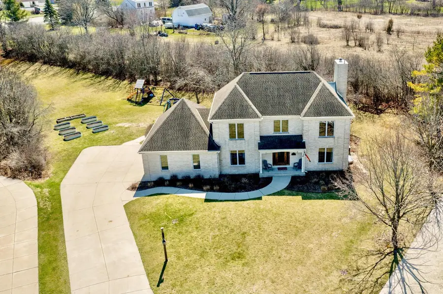 W157N7420 Stonewood CIRCLE, Menomonee Falls, WI 53051 - #3