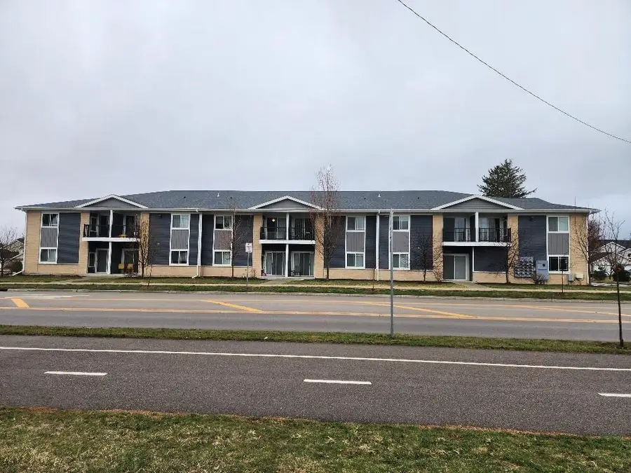 3036 Triumph DRIVE #1174 Stonewood Cross, Sun Prairie, WI 53590 - #2