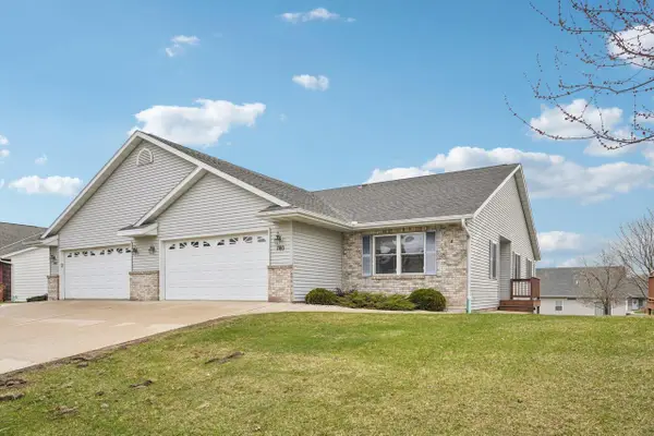 780 Chief Kewaskum PLACE, Kewaskum, WI 53040