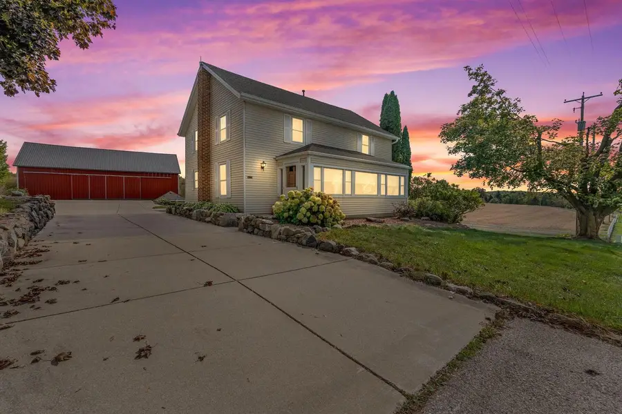 2180 County Highway K, Erin, WI 53027 - #2