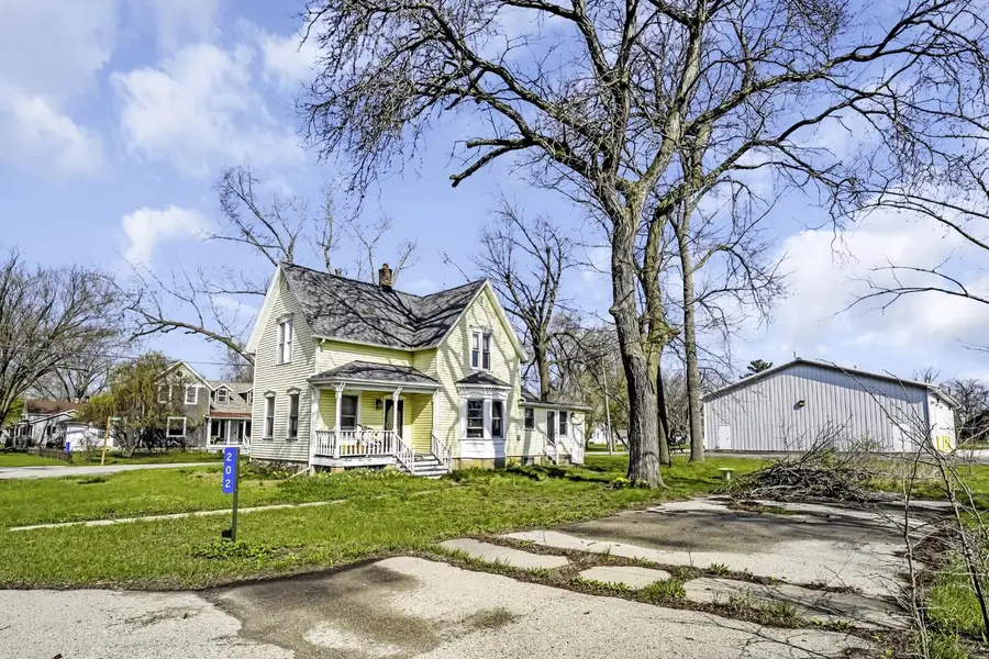202 Park STREET, Silver Lake, WI 53170 - #2