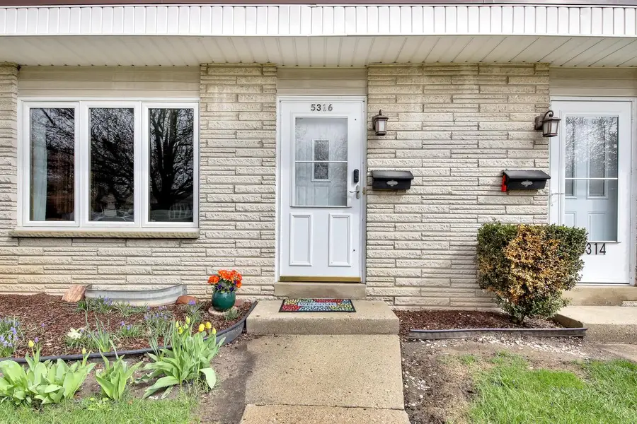 5316 Athens AVENUE, Racine, WI 53406 - #2