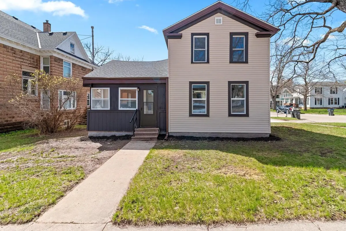 151 N Pearl STREET, Berlin, WI 54923 - #1