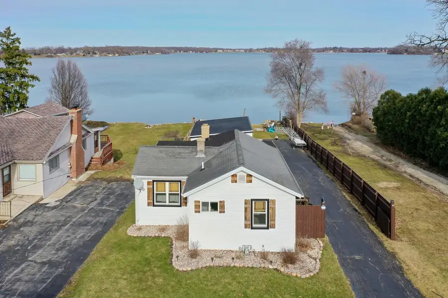 2225 Lakeshore DRIVE, Kansasville, WI 53139 - #2