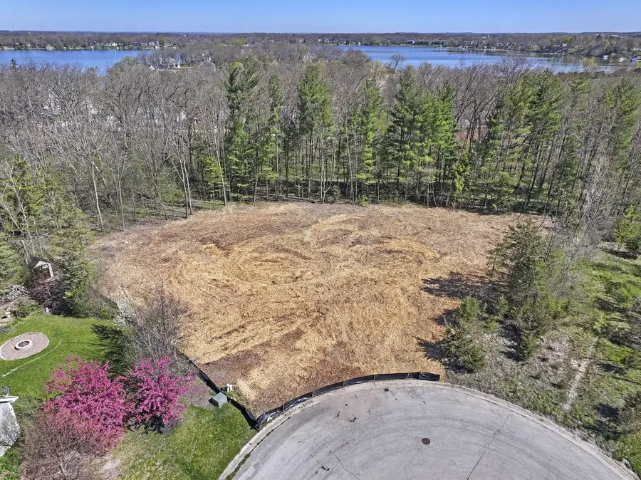 2914 OAKCREST DRIVE, Kansasville, WI 53139 - #3