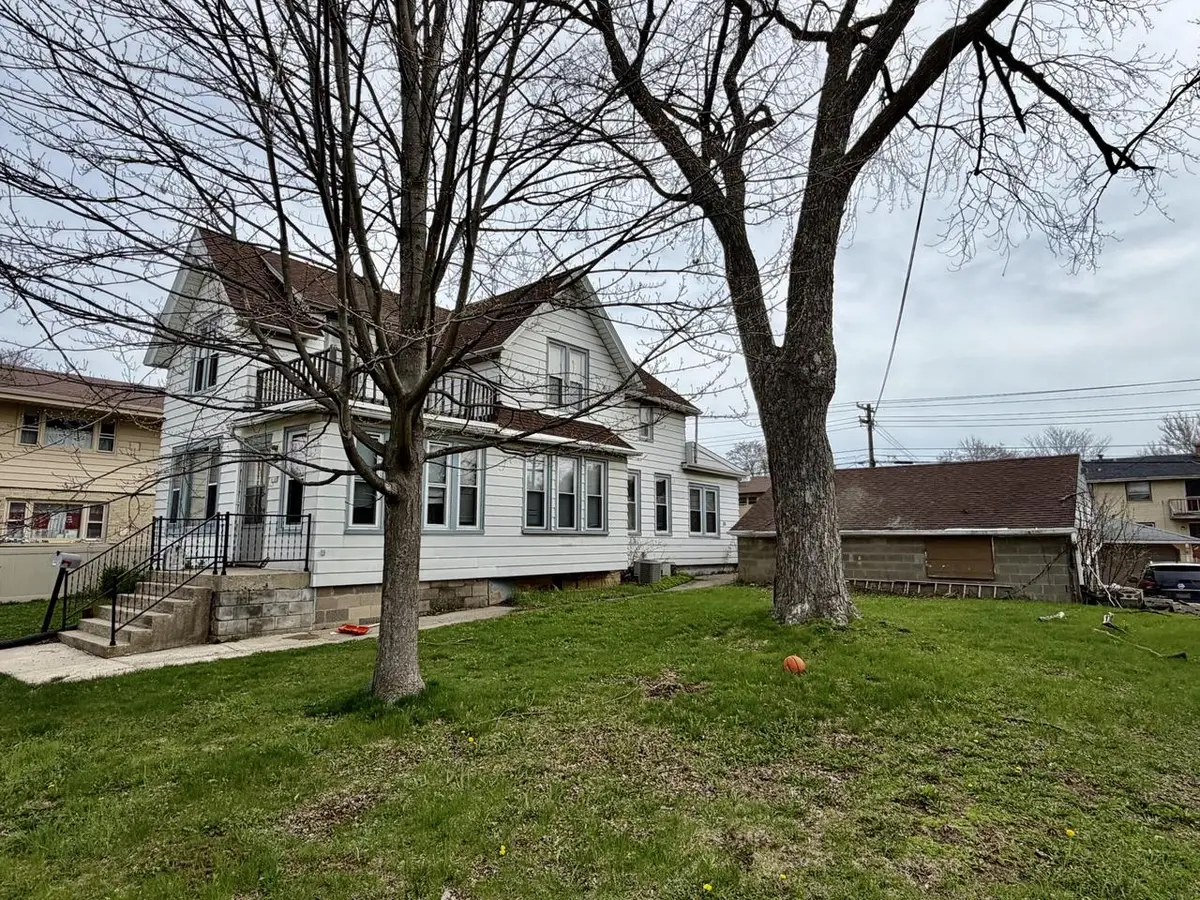 4168 N 92nd STREET, Milwaukee, WI 53222 - #1