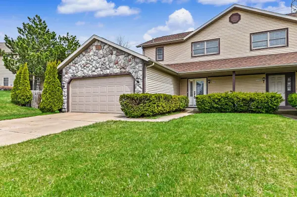 1570 Iroquois AVENUE, Grafton, WI 53024