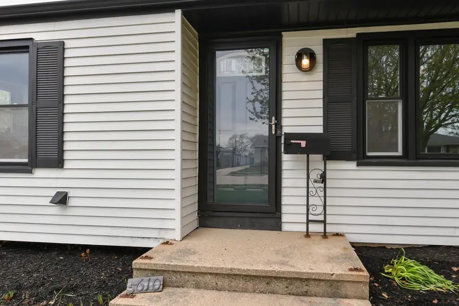 5610 46th AVENUE, Kenosha, WI 53144 - #3