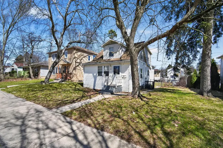 5734 N 37th STREET, Milwaukee, WI 53209 - #2