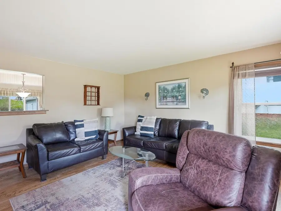 318 Dodie DRIVE, Waukesha, WI 53189 - #3