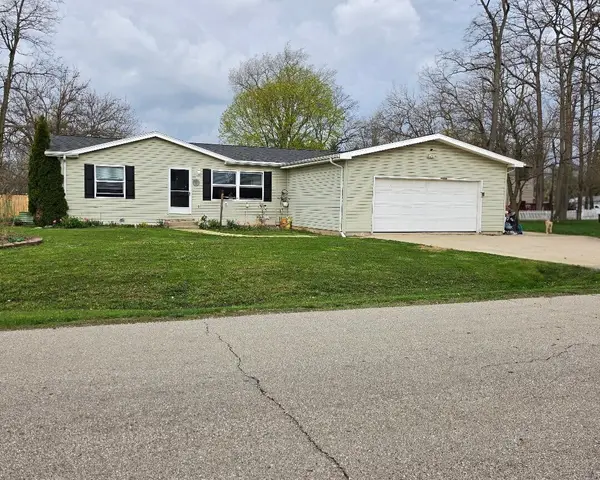 N1143 Linden ROAD, Genoa City, WI 53128