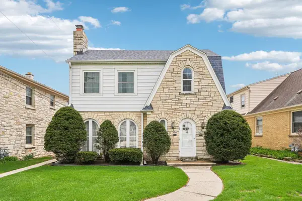 5813 W Filmore DRIVE #5815, West Allis, WI 53219