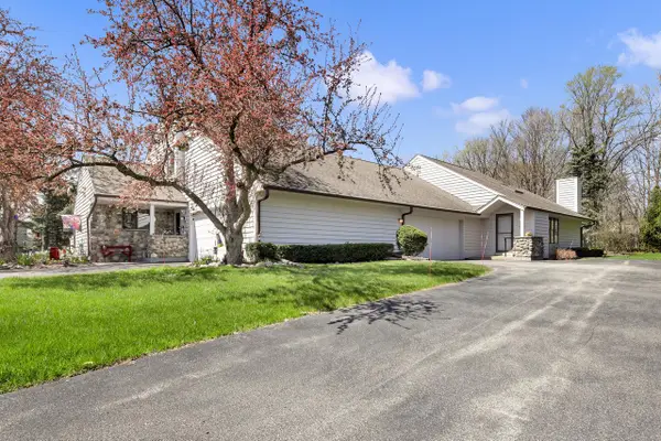 W135N8103 Wood COURT, Menomonee Falls, WI 53051