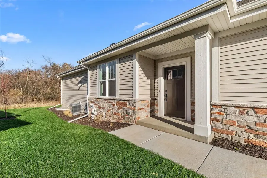 W204N17685 Laurel PLACE #801, Jackson, WI 53037 - #2