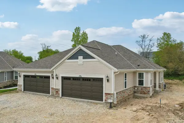 W204N17669 Laurel PLACE #602, Jackson, WI 53037