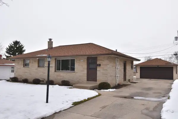 10828 W Stark STREET, Milwaukee, WI 53225