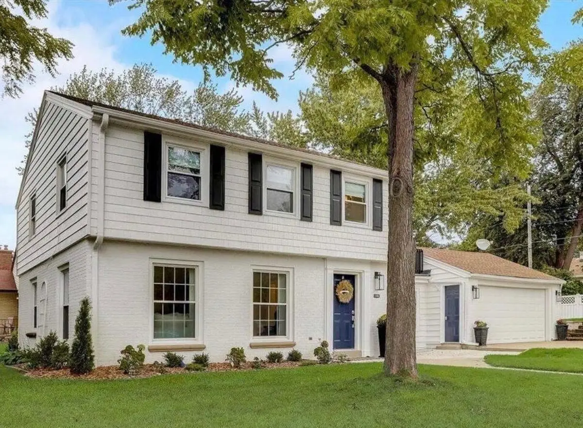 9530 W Auer AVENUE, Milwaukee, WI 53222 - #1