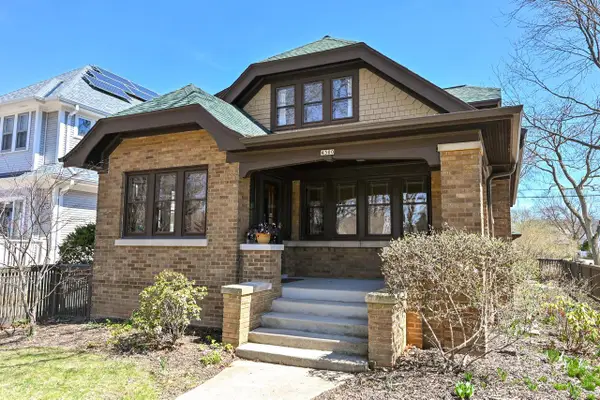 4300 N Woodburn STREET, Shorewood, WI 53211