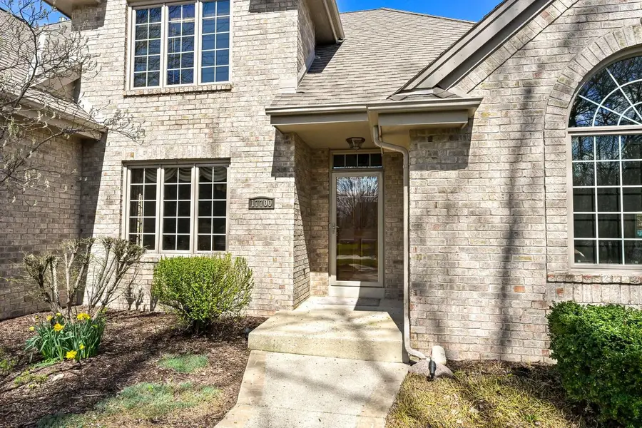 17700 Parish DRIVE, Brookfield, WI 53045 - #2