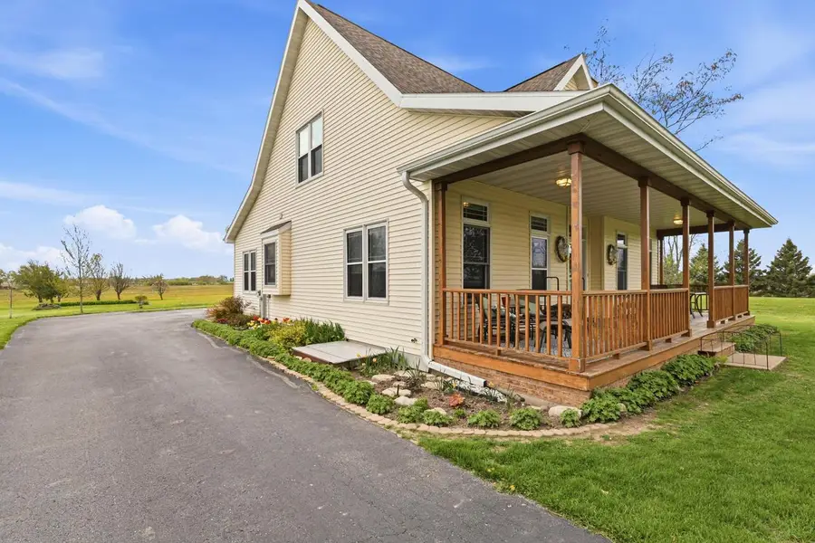 W8990 Sharratt ROAD, Van Dyne, WI 54979 - #3