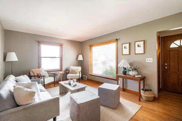 1302 Tripoli AVENUE, Milwaukee, WI 53207