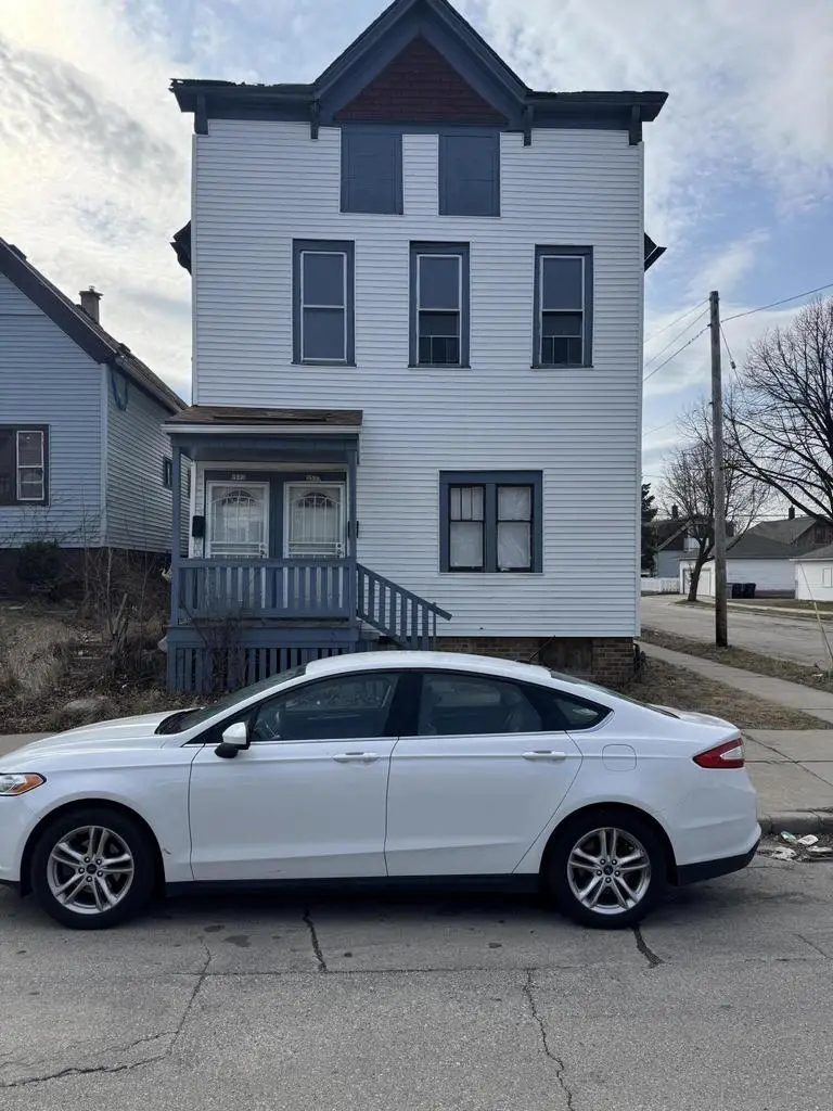 3573 N 11th STREET #3575, Milwaukee, WI 53206 - #1