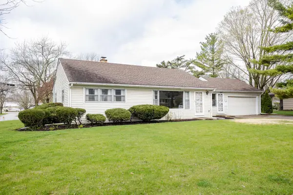 3211 N 106th STREET, Wauwatosa, WI 53222