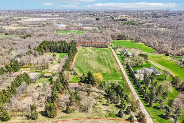 1900 State Road 164, Richfield, WI 53076