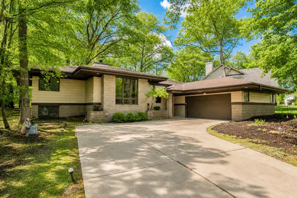6746 35th STREET, Franklin, WI 53132