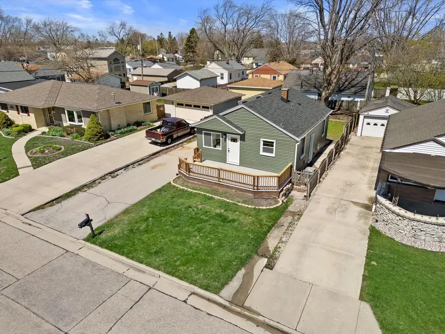 1304 Graceland AVENUE, Mount Pleasant, WI 53403 - #3