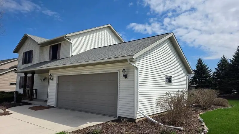 118 Columbine LANE, Sheboygan Falls, WI 53085 - #2